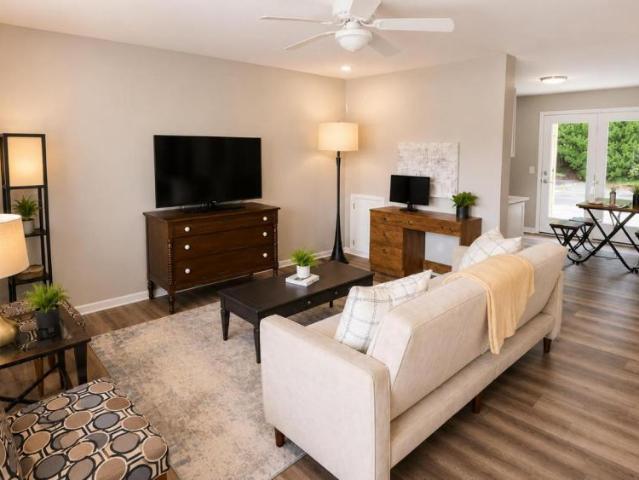 2 bedroom, Lexington SC 29072 105085793