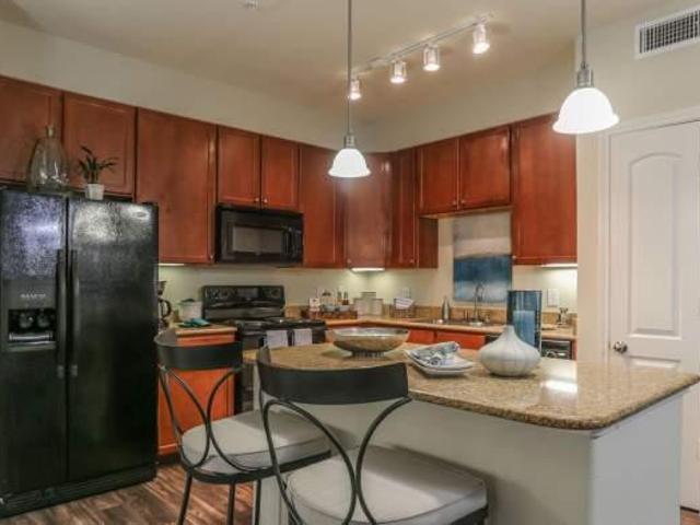 2 bedroom, League City TX 77573 104860876