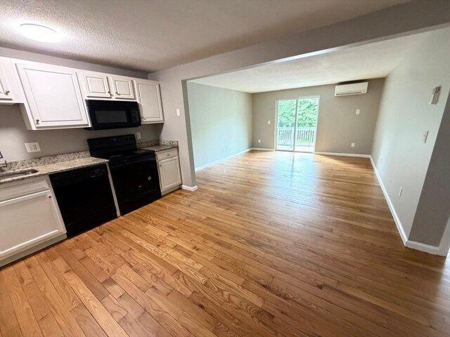 2 bedroom, Leominster MA 01453 105290209