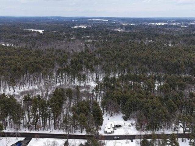2 bedroom, Litchfield NH 03052 105550971