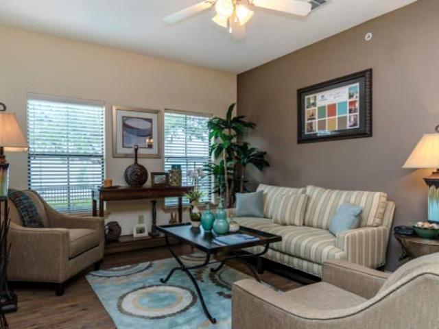 2 bedroom, Live Oak TX 78233 105857103