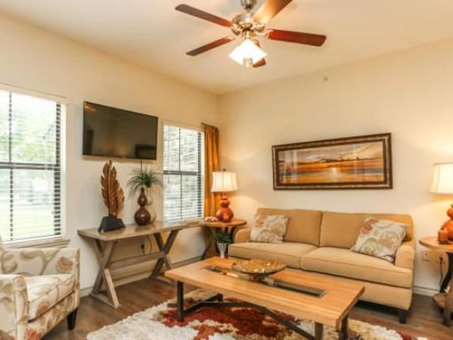 2 bedroom, Live Oak TX 78233 105857394