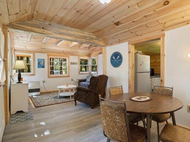 2 bedroom, Livermore ME 04253 104836070
