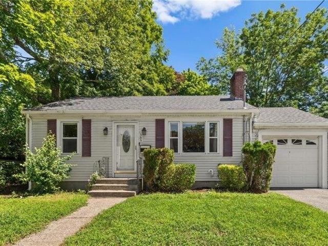 2 bedroom, Lincoln RI 02865 105402307