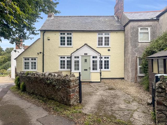 2 bedroom link detached house for sale