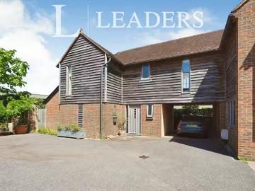2 bedroom link detached house for rent in Saint Peters, Alfris.