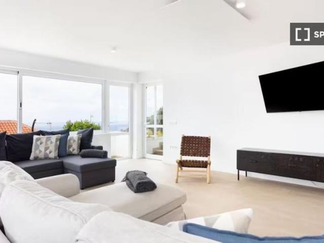 2 bedroom luxury Apartment for rent in El Sauzal, Canary Islands
