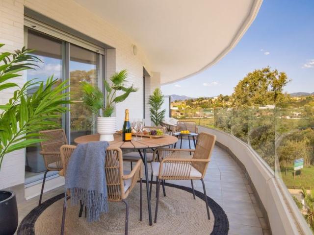 2 bedroom luxury Apartment for rent in Nueva Andalucia, Andalusia