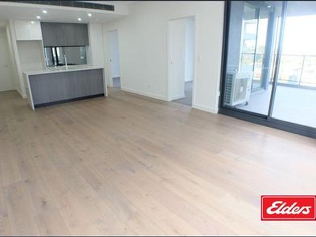 2 Bedroom Luxury Apartment plus Study | Kogarah