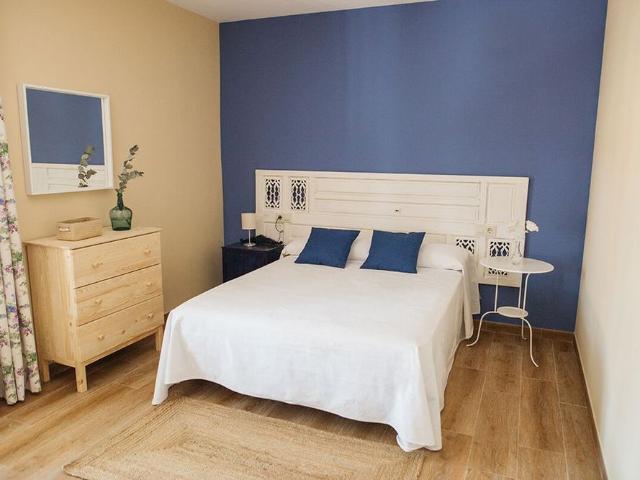 2 bedroom luxury chalet for rent in Cordova, Andalusia