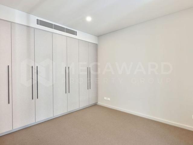 2 Bedroom Luxury Courtyard Apartment