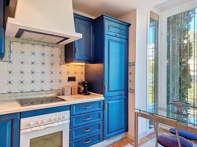 2 bedroom luxury Flat for rent in Casares, Andalusia