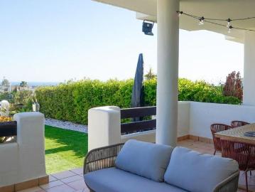 2 bedroom luxury Flat for rent in Estepona, Andalusia