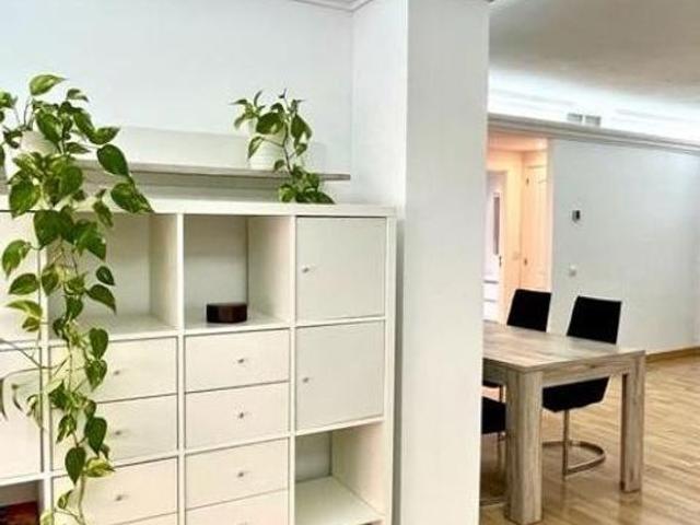 2 bedroom luxury Flat for rent in Nueva Andalucia, Spain