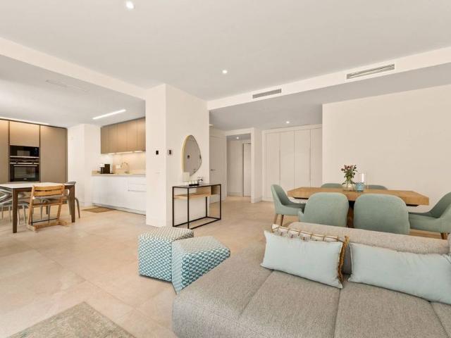 Luxury Flat for rent in The Golden Mile, Spain