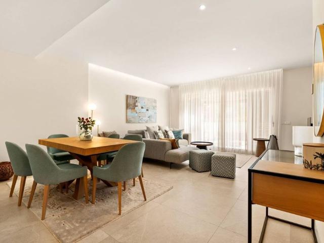2 bedroom luxury Flat for rent in The Golden Mile, Marbella, Andalusia