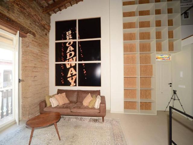 2 bedroom luxury penthouse for rent in Valencia