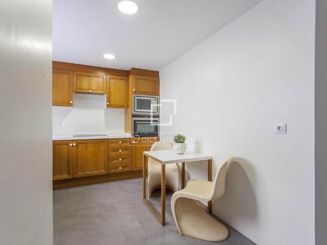 2 bedroom luxury penthouse for rent in Valencia