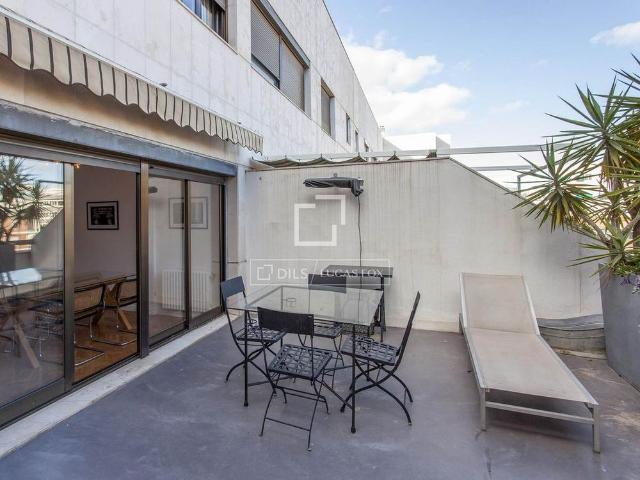 2 bedroom luxury penthouse for rent in Valencia, Spain