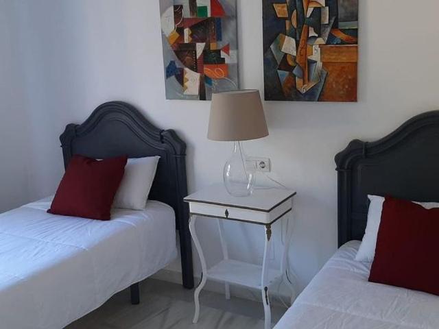 2 bedroom luxury penthouse for rent in Nueva Andalucia, Andalusia