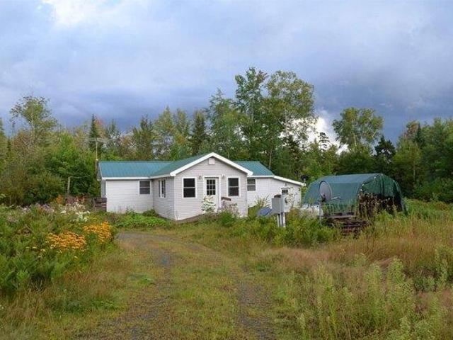 2 bedroom, Lunenburg VT 05906 105496183