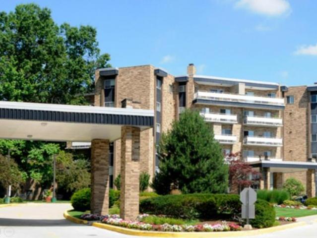 2 bedroom, Lyndhurst OH 44124 LS105541149