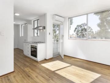 Apartment for sale in Western Australia - Equipped kitchen