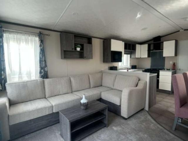 2 Bedroom Mobile Home