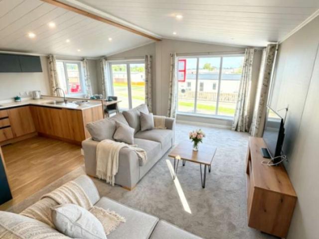 2 Bedroom Mobile Home