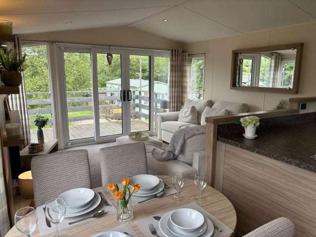 2 Bedroom Mobile Home
