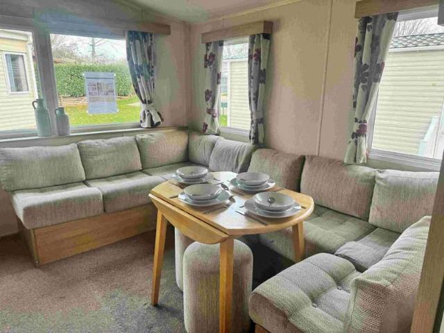 2 Bedroom Mobile Home