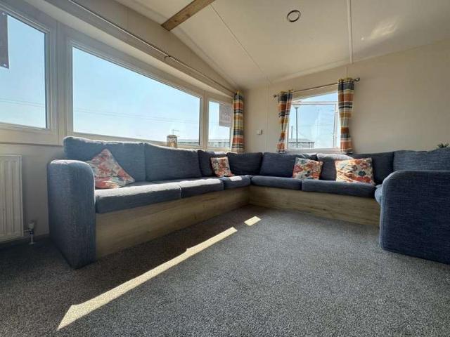 2 Bedroom Mobile Home