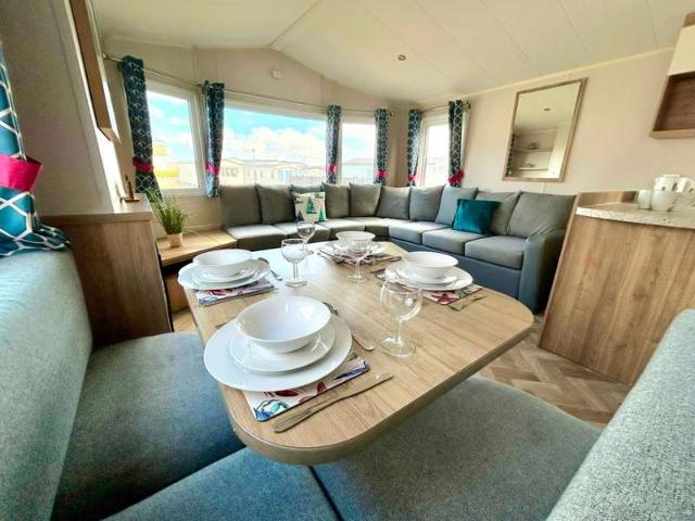 2 Bedroom Mobile Home