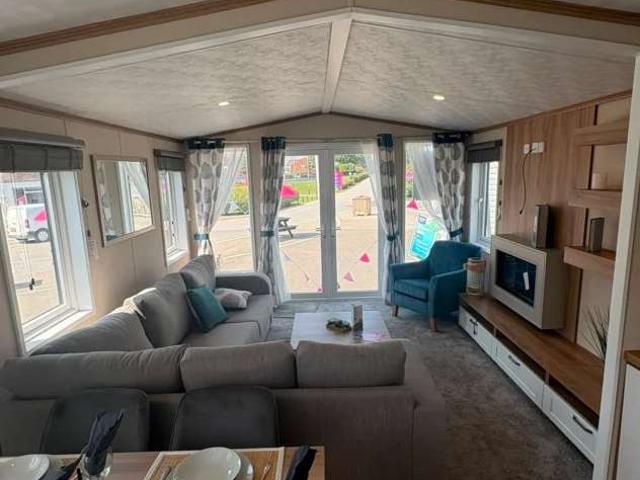 2 Bedroom Mobile Home