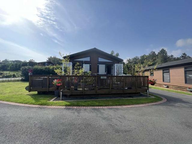 2 Bedroom Mobile Home