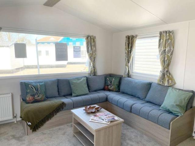 2 Bedroom Mobile Home