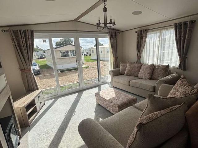 2 Bedroom Mobile Home