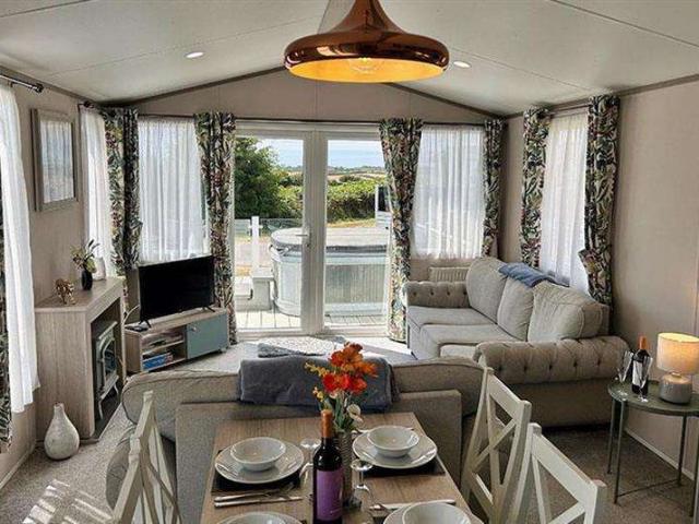 2 Bedroom Mobile Home