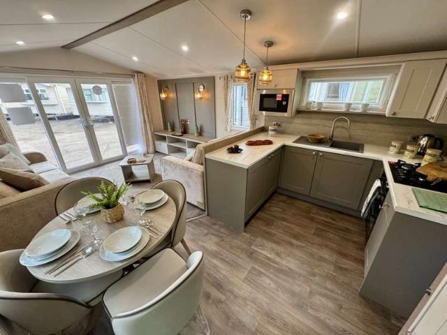 2 Bedroom Mobile Home