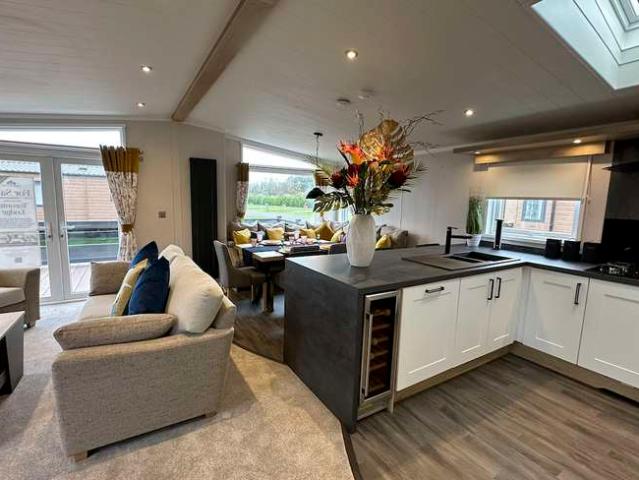 2 Bedroom Mobile Home