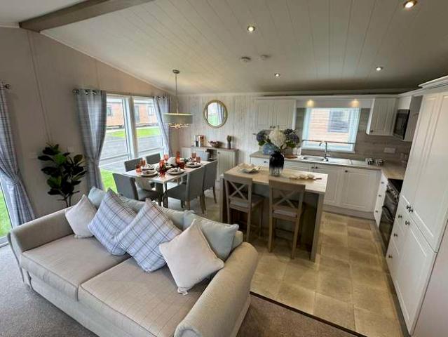 2 Bedroom Mobile Home