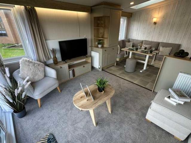 2 Bedroom Mobile Home