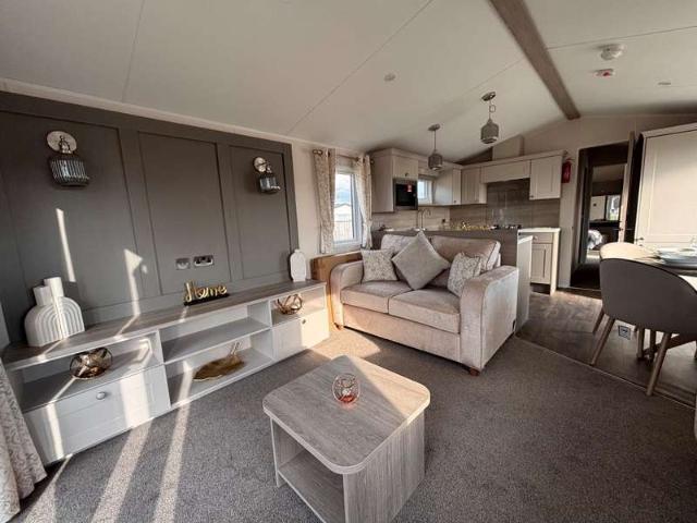 2 Bedroom Mobile Home