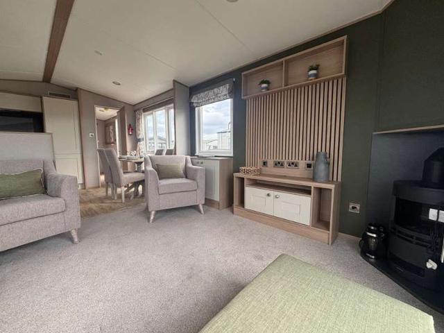 2 Bedroom Mobile Home