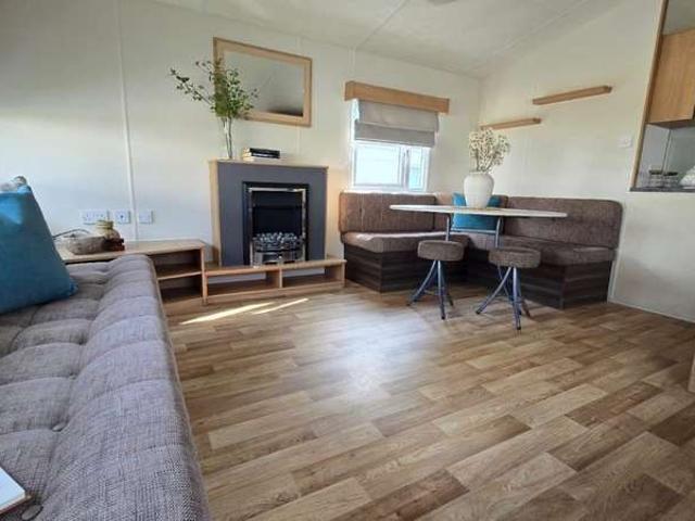 2 Bedroom Mobile Home