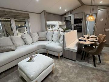 2 Bedroom Mobile Home