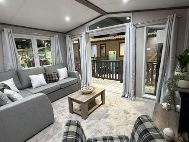 2 Bedroom Mobile Home