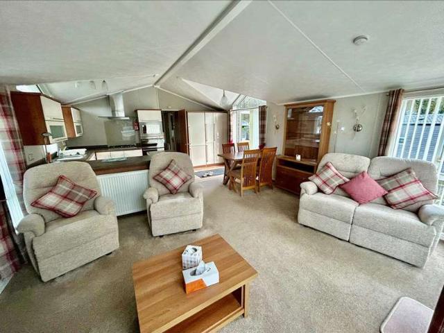 2 Bedroom Mobile Home