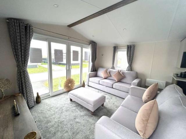 2 Bedroom Mobile Home
