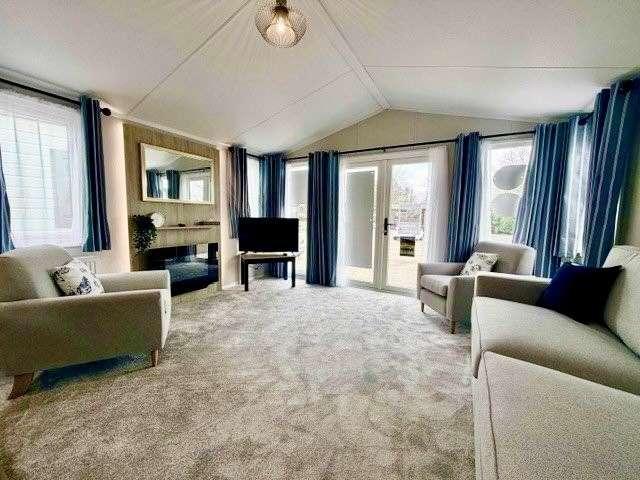 2 Bedroom Mobile Home